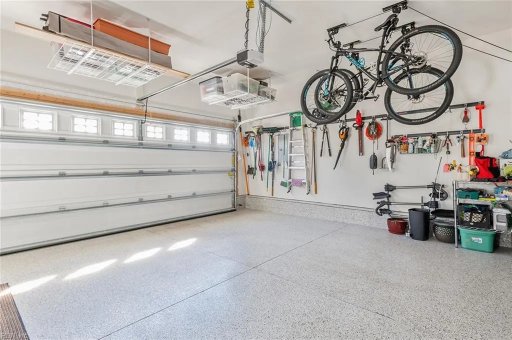 Suffolk, Virginia 23435, United States, 4 Bedrooms Bedrooms, ,3 BathroomsBathrooms,Residential,Pending,12359