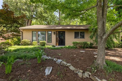 224 Iroquois RD Virginia Beach VA 23462