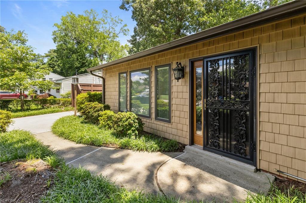 224 Iroquois RD