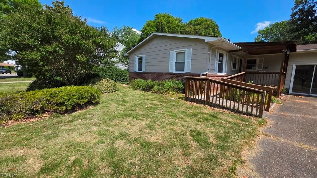 Photo of 340 Garrison Place, Virginia Beach, VA 23452 (MLS # 10631819)