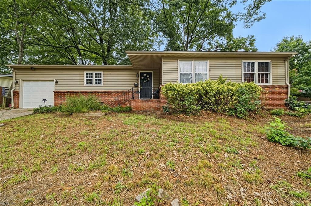 Photo of 13 Darlene Lane, Newport News, VA 23608 (MLS # 10654532)