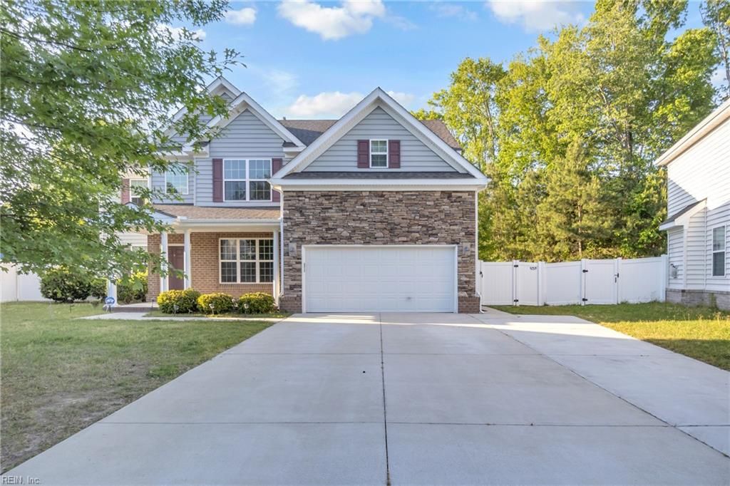 Photo of 225 Creston Court, Chesapeake, VA 23323 (MLS # 10633572)