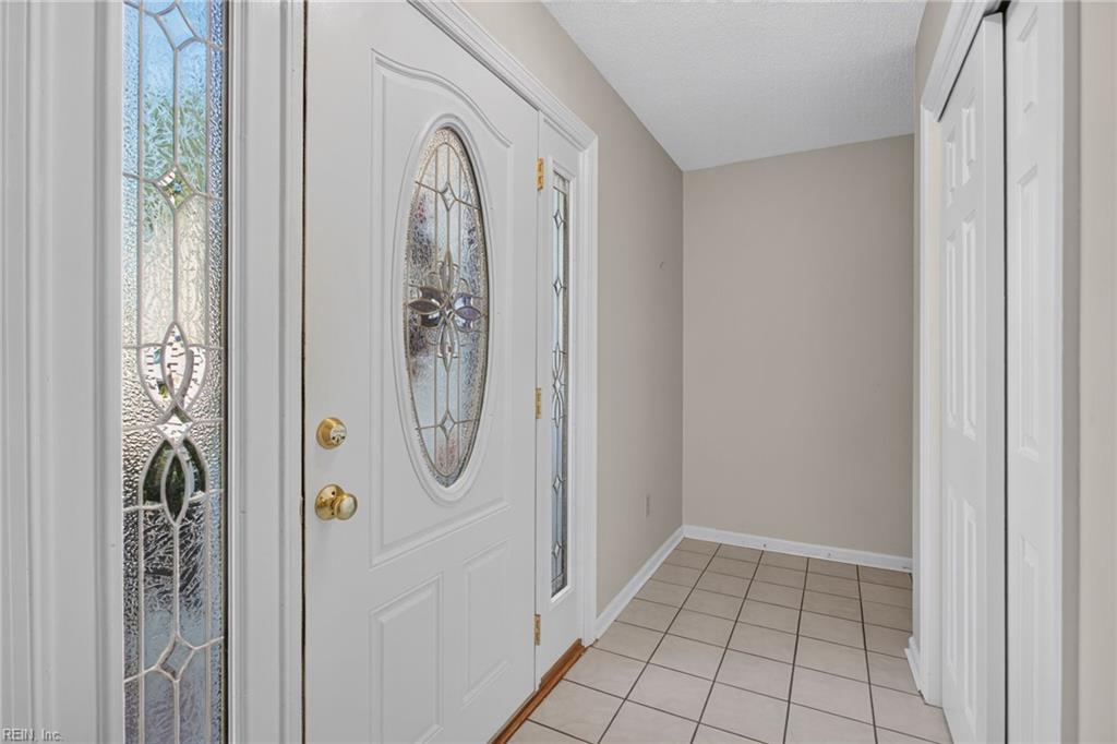Photo of 1318 Wakefield Drive, Virginia Beach, VA 23455 (MLS # 10658248)
