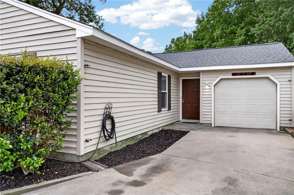 Photo of 1362 Crane Crescent, Virginia Beach, VA 23454 (MLS # 10632494)