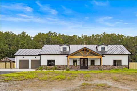 Photo for 32 ac Beef Steak RD