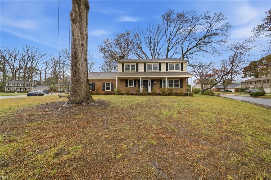 Photo of 6313 Barnard Way Way, Virginia Beach, VA 23464 (MLS # 10625530)