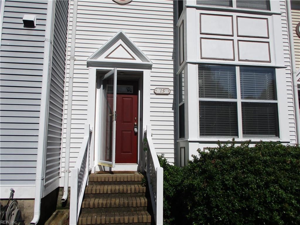 Photo of 15 Palmerston Drive, Hampton, VA 23669 (MLS # 10642125)