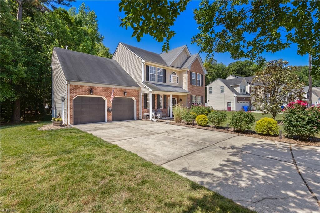 Photo of 1029 English Oak Dr DR, Suffolk, VA 23434 (MLS # 10635982)