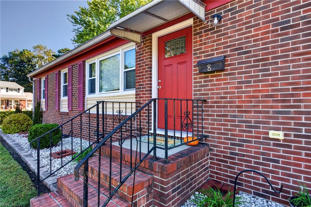 Photo of 8 Julia Terrace, Newport News, VA 23608 (MLS # 10655431)