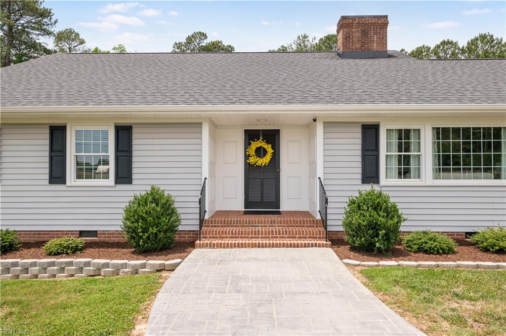 540 West Main Street, Wakefield, VA, 23888