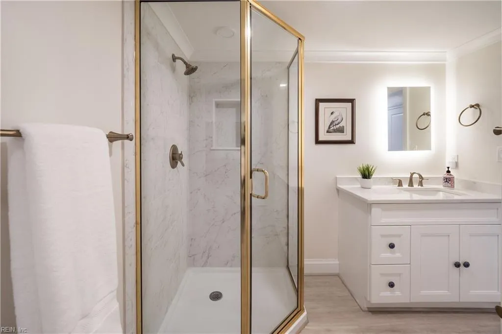 Virginia Beach, Virginia 23451, United States, 2 Bedrooms Bedrooms, ,2 BathroomsBathrooms,Residential,Pending,16225