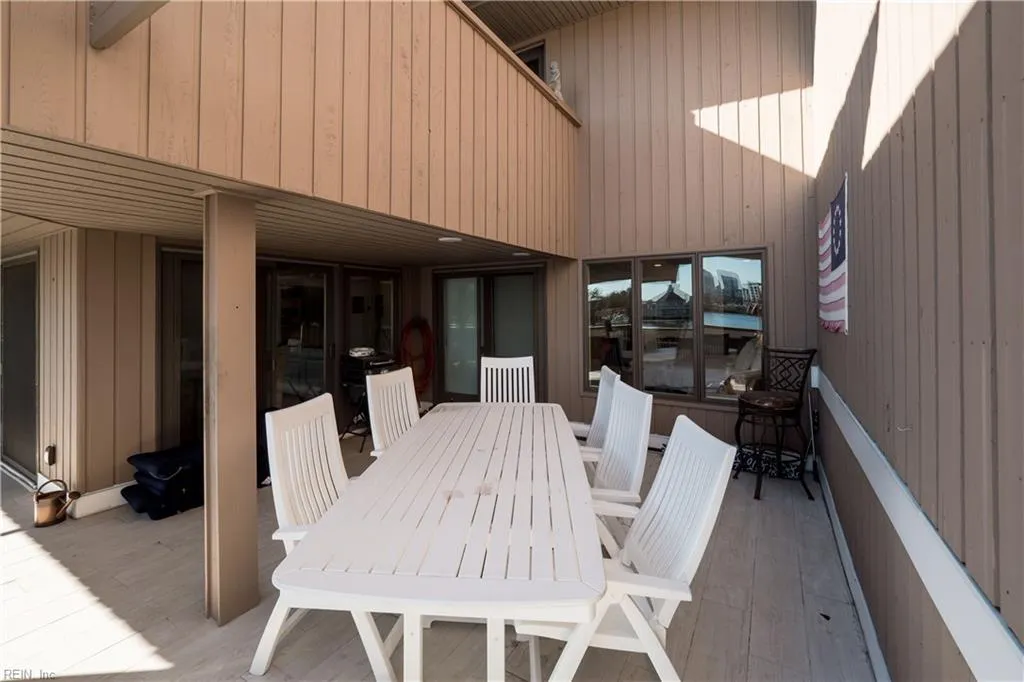 Virginia Beach, Virginia 23451, United States, 2 Bedrooms Bedrooms, ,2 BathroomsBathrooms,Residential,Pending,16225