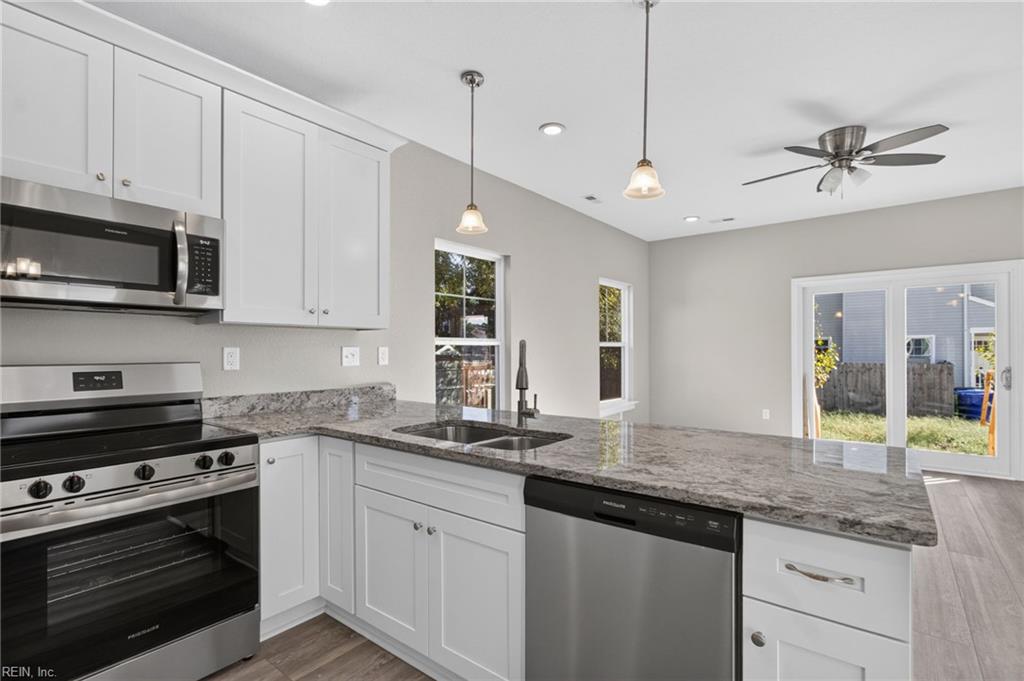 Photo of 2229 Elm Avenue, Portsmouth, VA 23704 (MLS # 10658315)