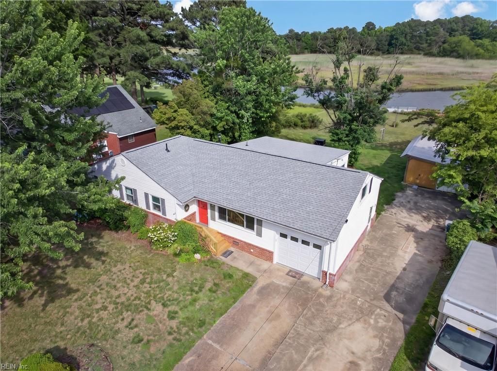 Photo of 13 Meadowbrook Drive, Hampton, VA 23666 (MLS # 10636527)