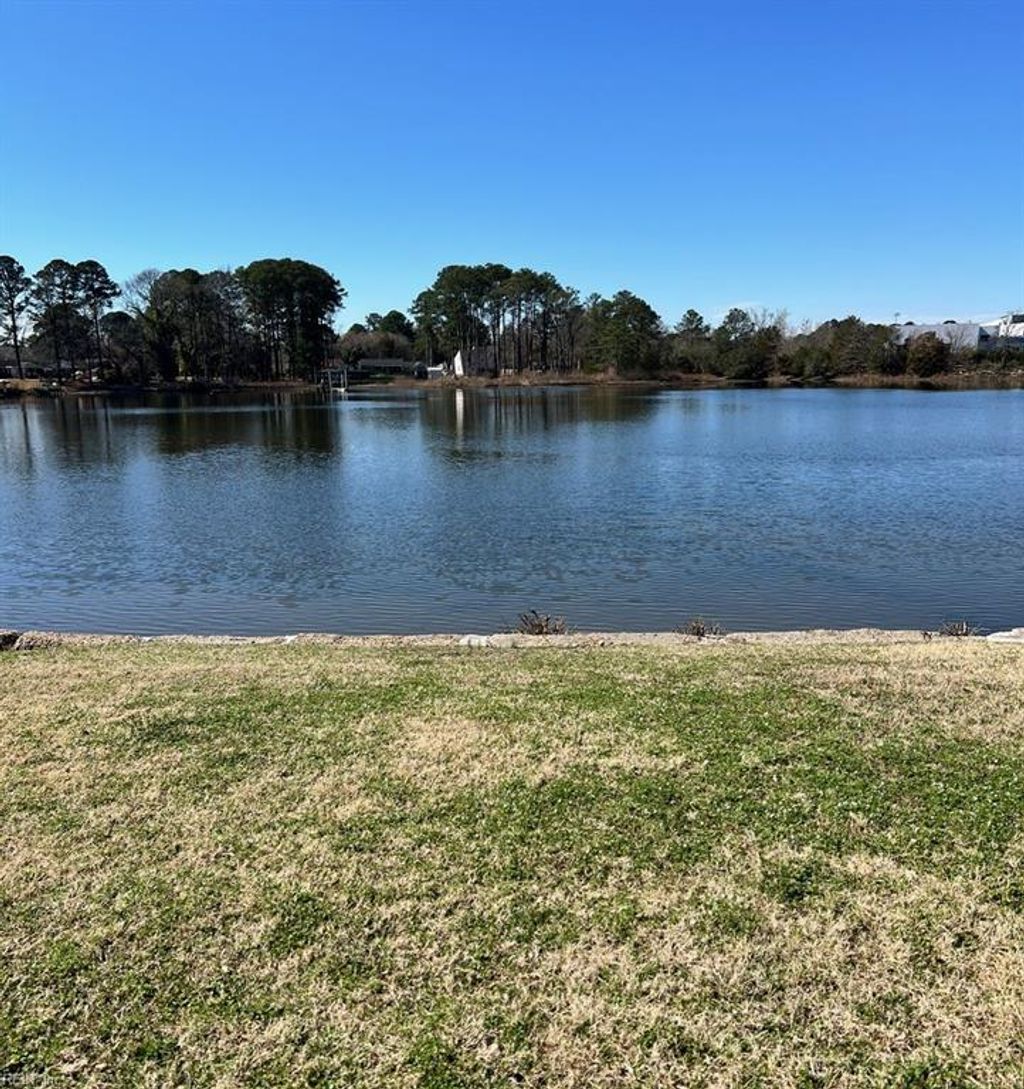 Photo of 4722 Race Street, Portsmouth, VA 23701 (MLS # 10624622)