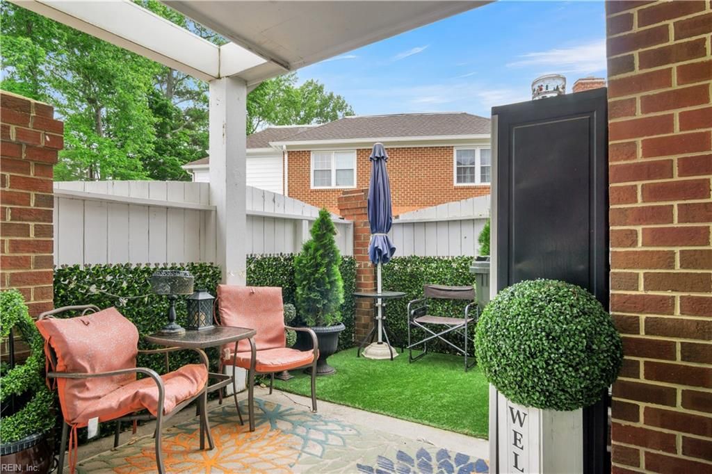 Photo of 103 Turnbridge Lane #H, Yorktown, VA 23693 (MLS # 10645979)