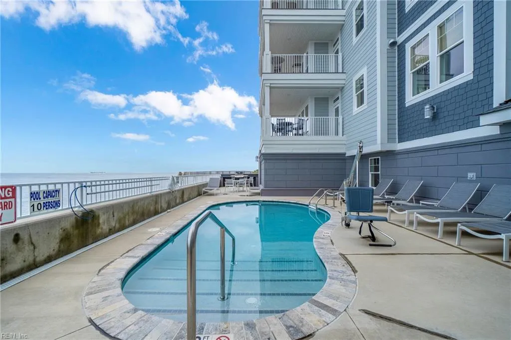 Virginia Beach, Virginia 23451, United States, 4 Bedrooms Bedrooms, ,3 BathroomsBathrooms,Residential,Active,203573