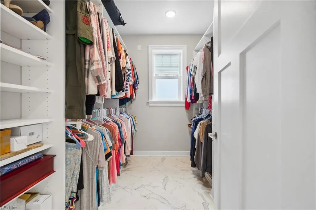 Virginia Beach, Virginia 23451, United States, 4 Bedrooms Bedrooms, ,3 BathroomsBathrooms,Residential,Active,203573