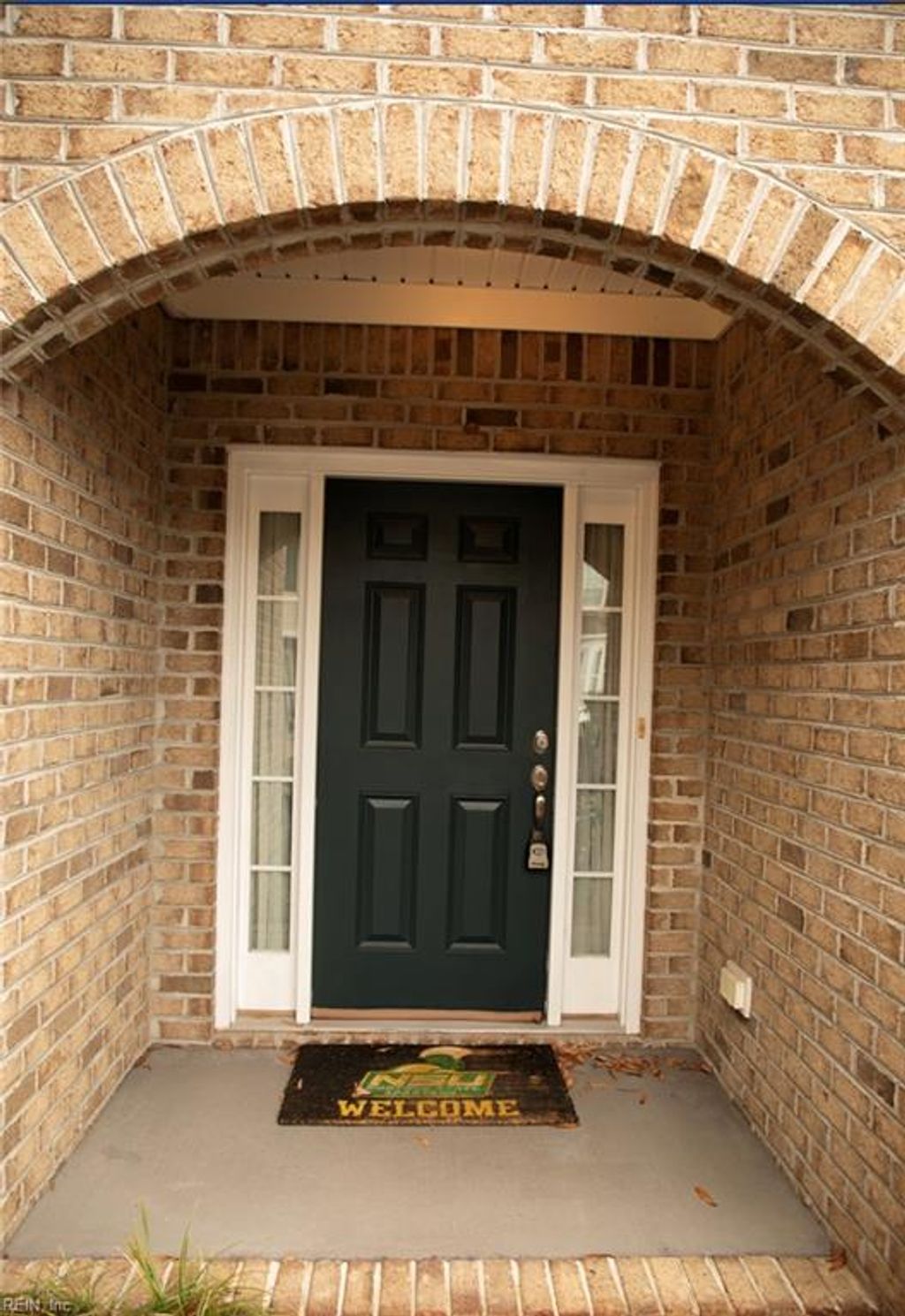 Photo of 10 Rutland Drive, Hampton, VA 23666 (MLS # 10612217)