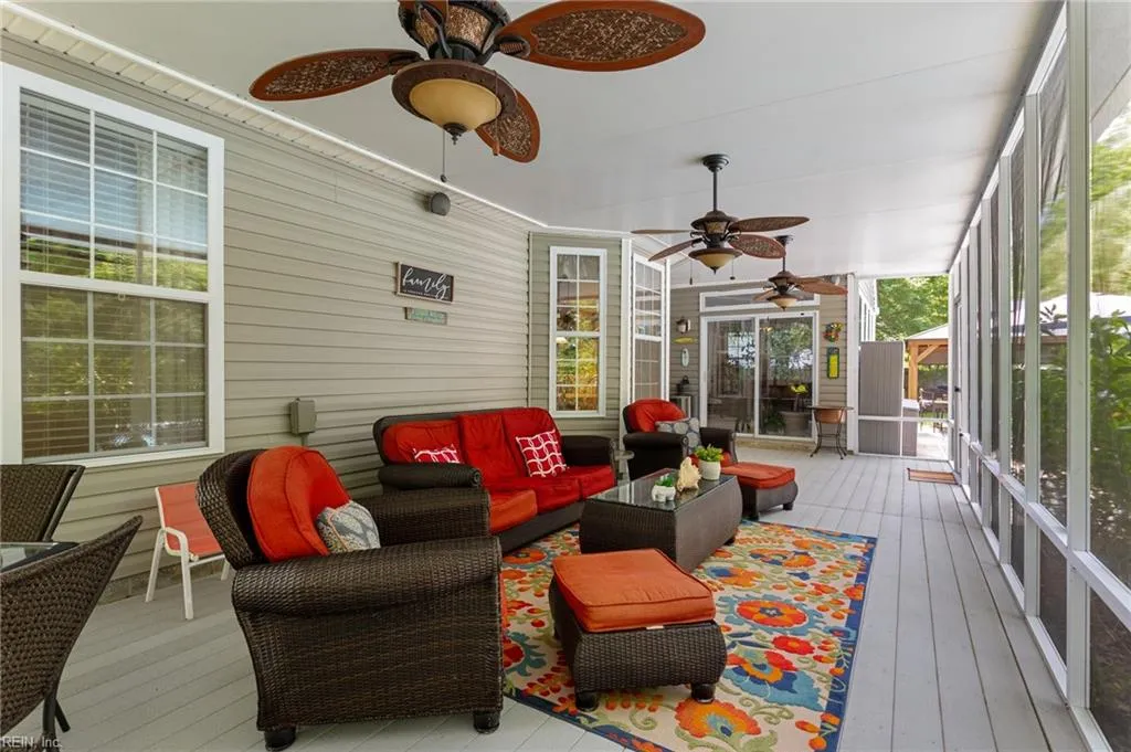 Suffolk, Virginia 23434, United States, 4 Bedrooms Bedrooms, ,3 BathroomsBathrooms,Residential,Active,142994