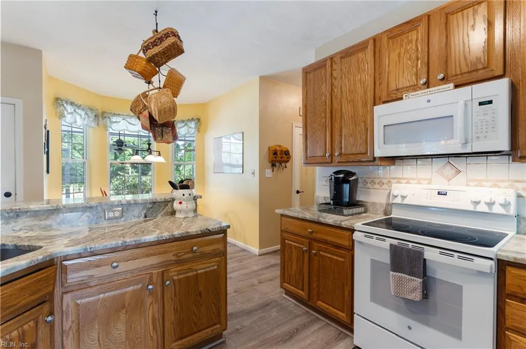 Suffolk, Virginia 23434, United States, 4 Bedrooms Bedrooms, ,3 BathroomsBathrooms,Residential,Active,142994