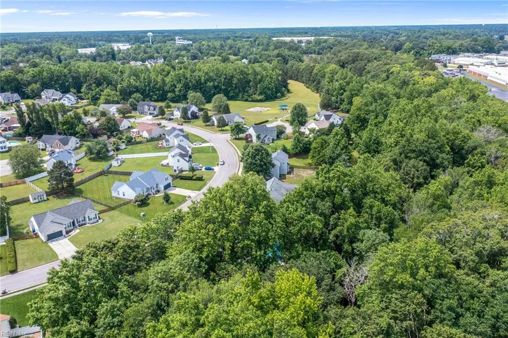 Suffolk, Virginia 23434, United States, 4 Bedrooms Bedrooms, ,3 BathroomsBathrooms,Residential,Active,142994