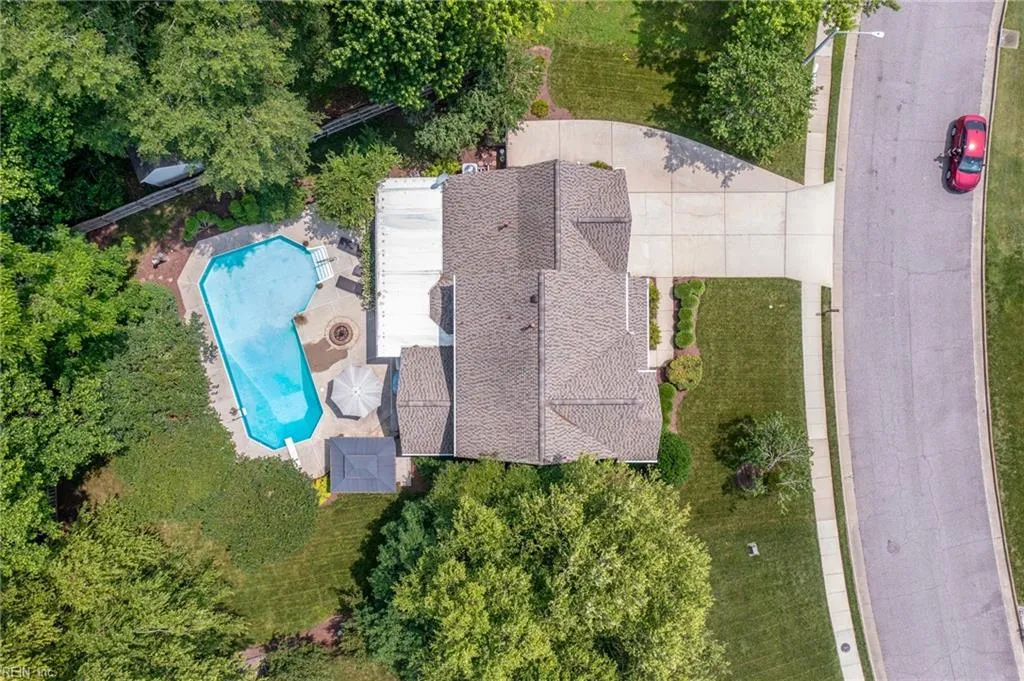 Suffolk, Virginia 23434, United States, 4 Bedrooms Bedrooms, ,3 BathroomsBathrooms,Residential,Active,142994