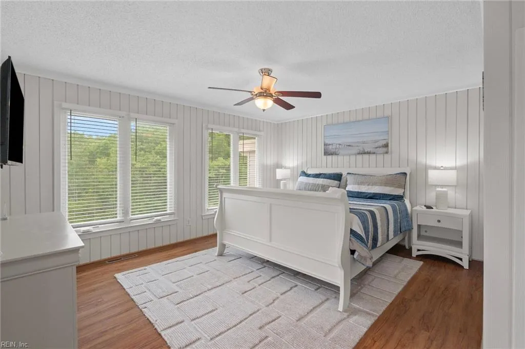 Virginia Beach, Virginia 23456, United States, 6 Bedrooms Bedrooms, ,3 BathroomsBathrooms,Residential,Active,250514