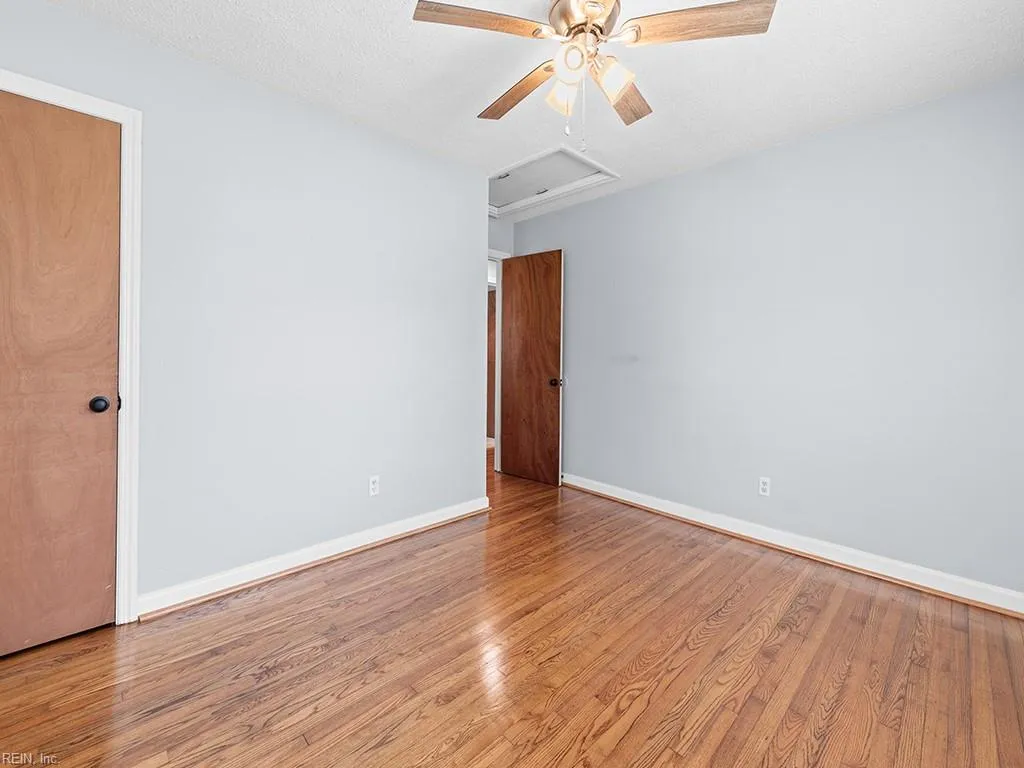 Virginia Beach, Virginia 23454, United States, ,Residential,Active,243332