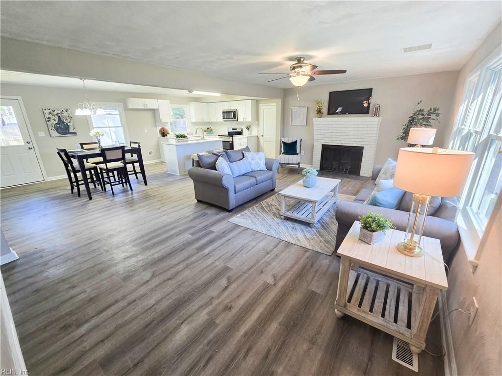 Photo of 823 Jasmine Avenue, Norfolk, VA 23502 (MLS # 10608461)