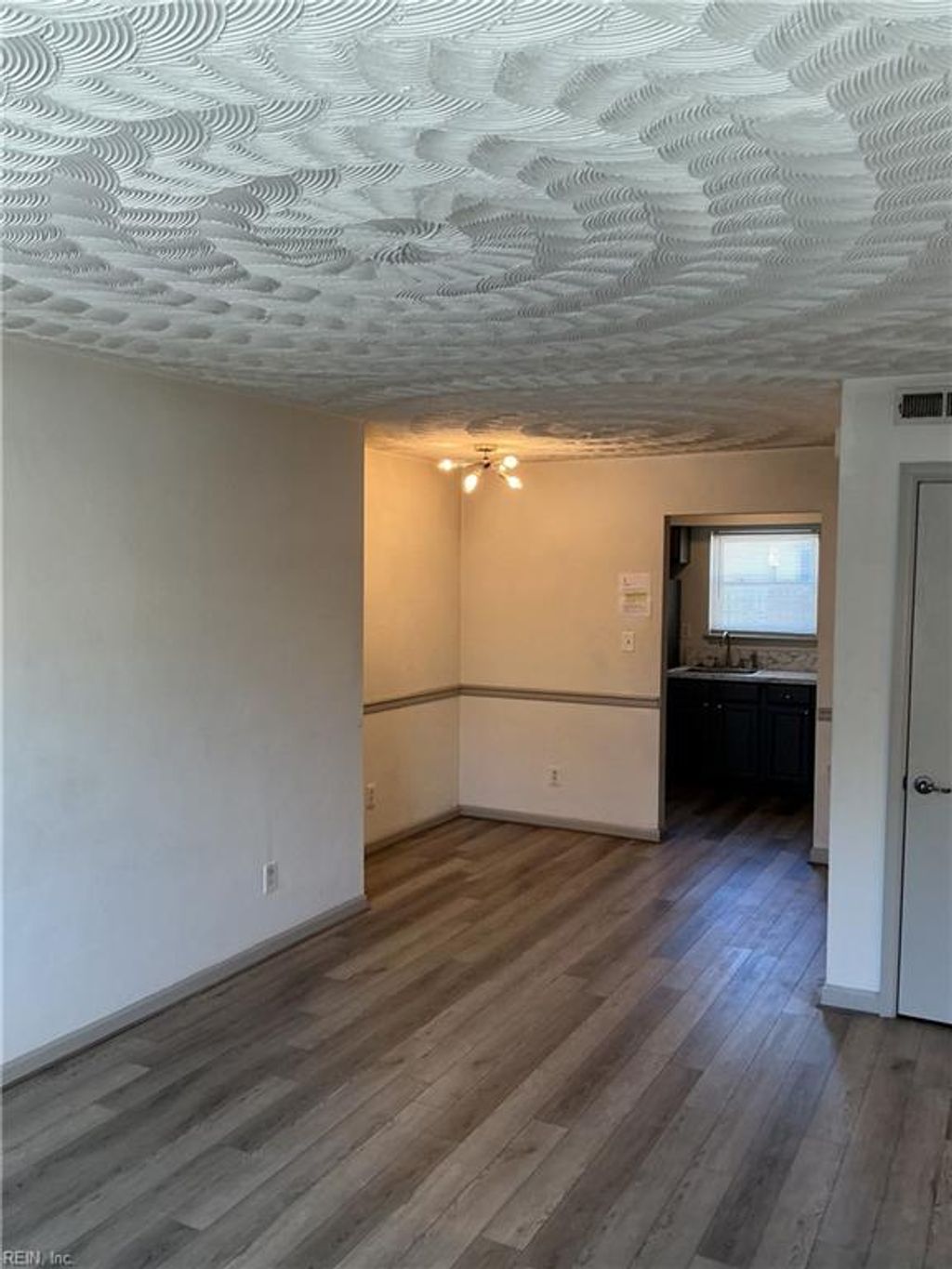 Photo of 2905 Llewellyn Avenue #5, Norfolk, VA 23504 (MLS # 10618593)