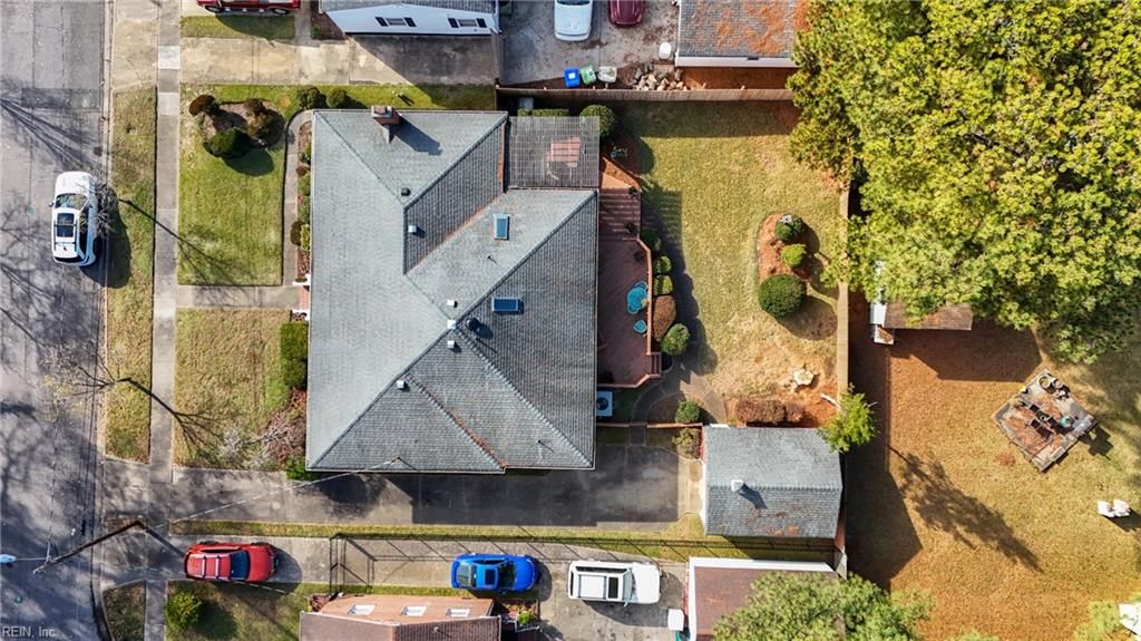 Photo of 516 Woodview Avenue, Norfolk, VA 23505 (MLS # 10612904)