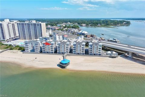 Photo of 2333 Point Chesapeake Quay #5024, Virginia Beach, VA 23451 (MLS # 10617223)