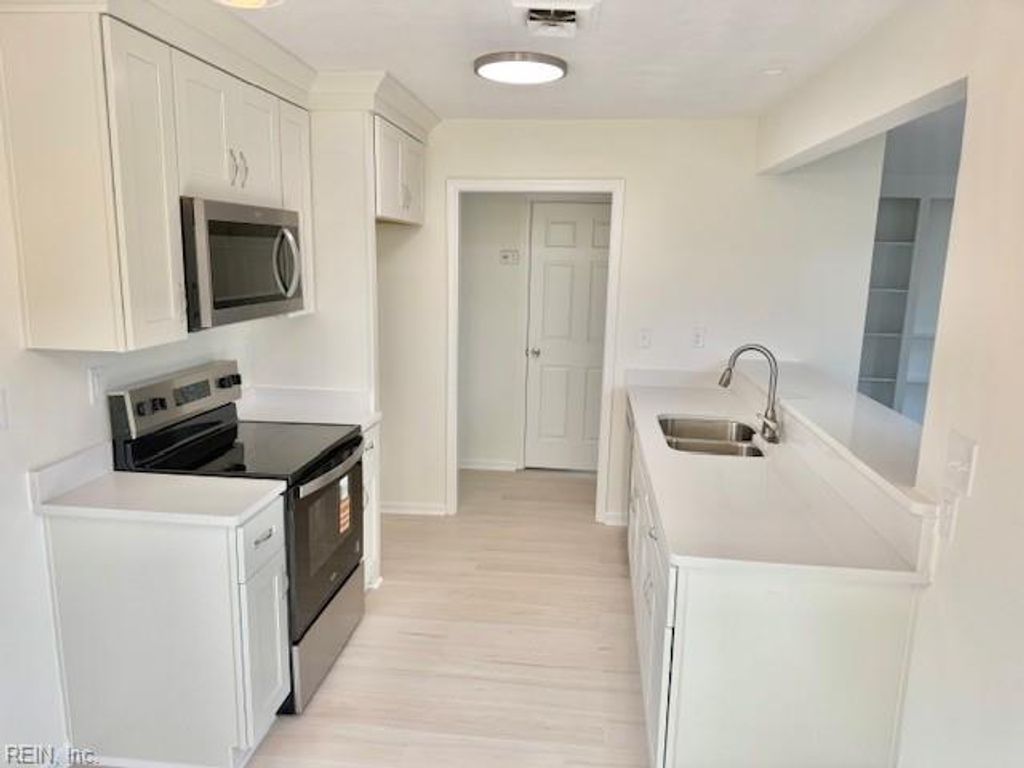 Photo of 2460 Rock Lake Loop, Virginia Beach, VA 23456 (MLS # 10613276)