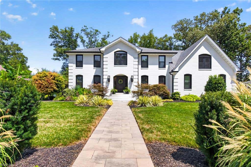 Photo of 3212 High Borough Court, Virginia Beach, VA 23452 (MLS # 10648659)