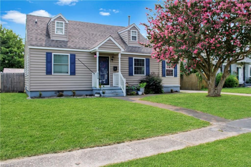 Photo of 3452 W Bonner Drive, Norfolk, VA 23513 (MLS # 10644621)