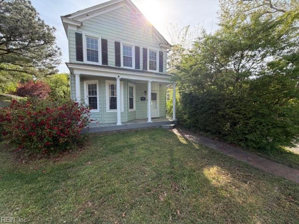 Photo of 43 Claremont Avenue, Hampton, VA 23661 (MLS # 10631448)