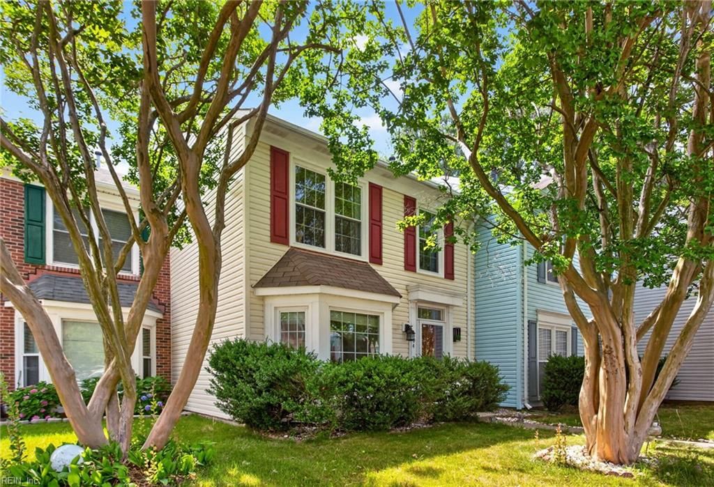Photo of 204 Arabian Circle, Yorktown, VA 23693 (MLS # 10640313)