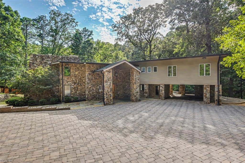 Photo of 111 Museum Parkway, Newport News, VA 23606 (MLS # 10651037)