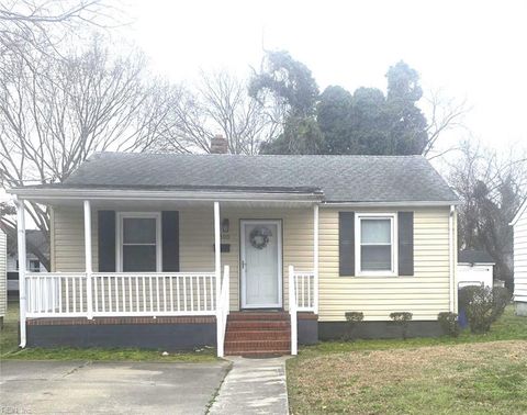 Photo of 2805 Parish Avenue, Newport News, VA 23607 (MLS # 10624207)
