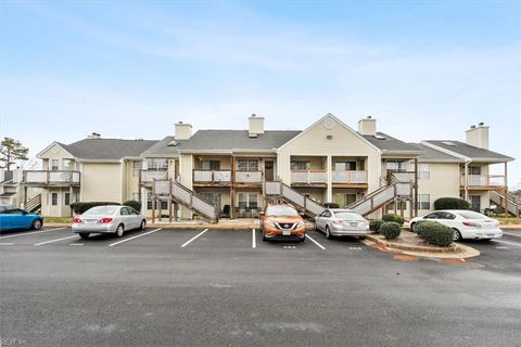 Photo of 3 Lyford Key #B, Hampton, VA 23666 (MLS # 10622651)