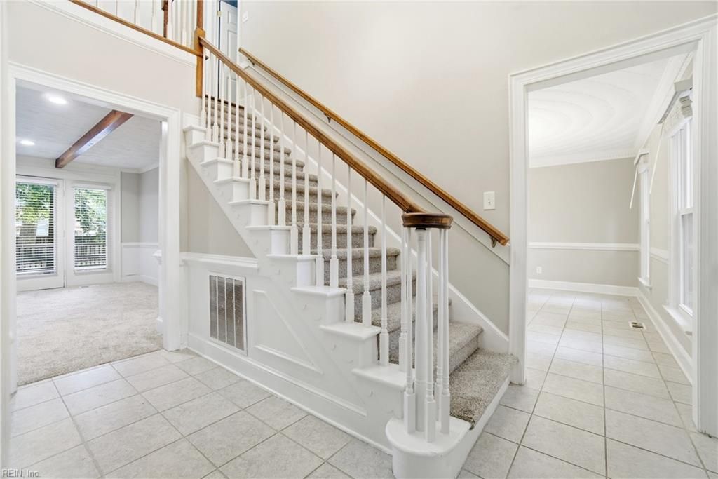 Photo of 528 Wickwood Drive, Chesapeake, VA 23322 (MLS # 10616161)