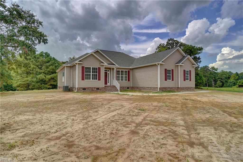 Photo of 4AC LITTLE FORK Road, Suffolk, VA 23438 (MLS # 10623171)