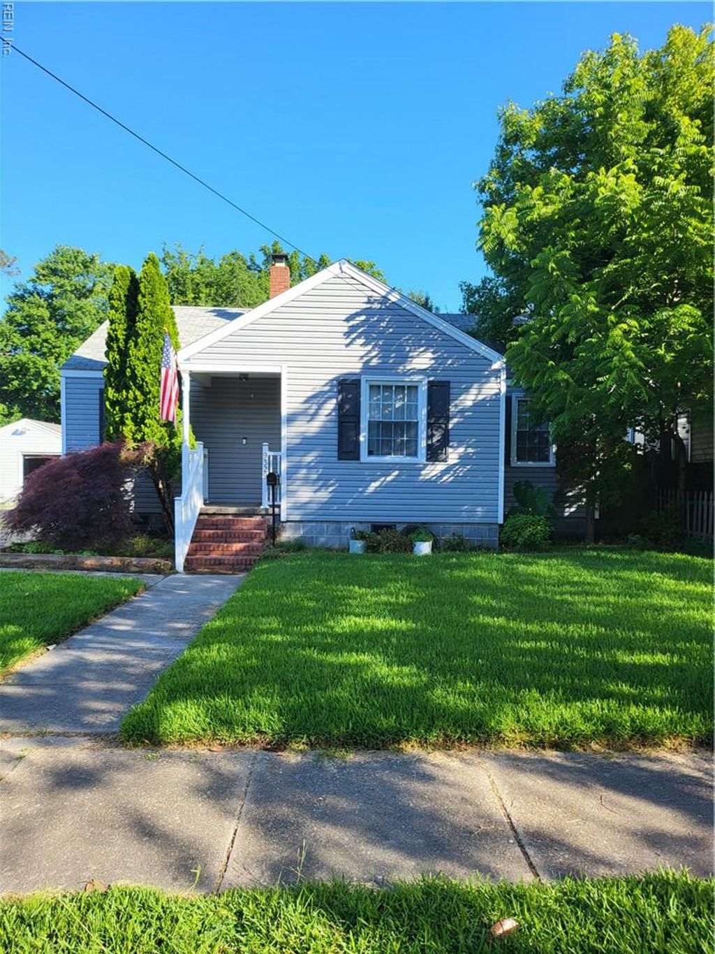 Photo of 9329 Mason Creek Road, Norfolk, VA 23503 (MLS # 10625328)