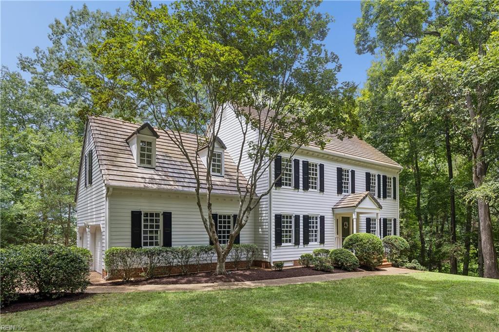 Photo of 135 Kingspoint Drive, Williamsburg, VA 23185 (MLS # 10645500)