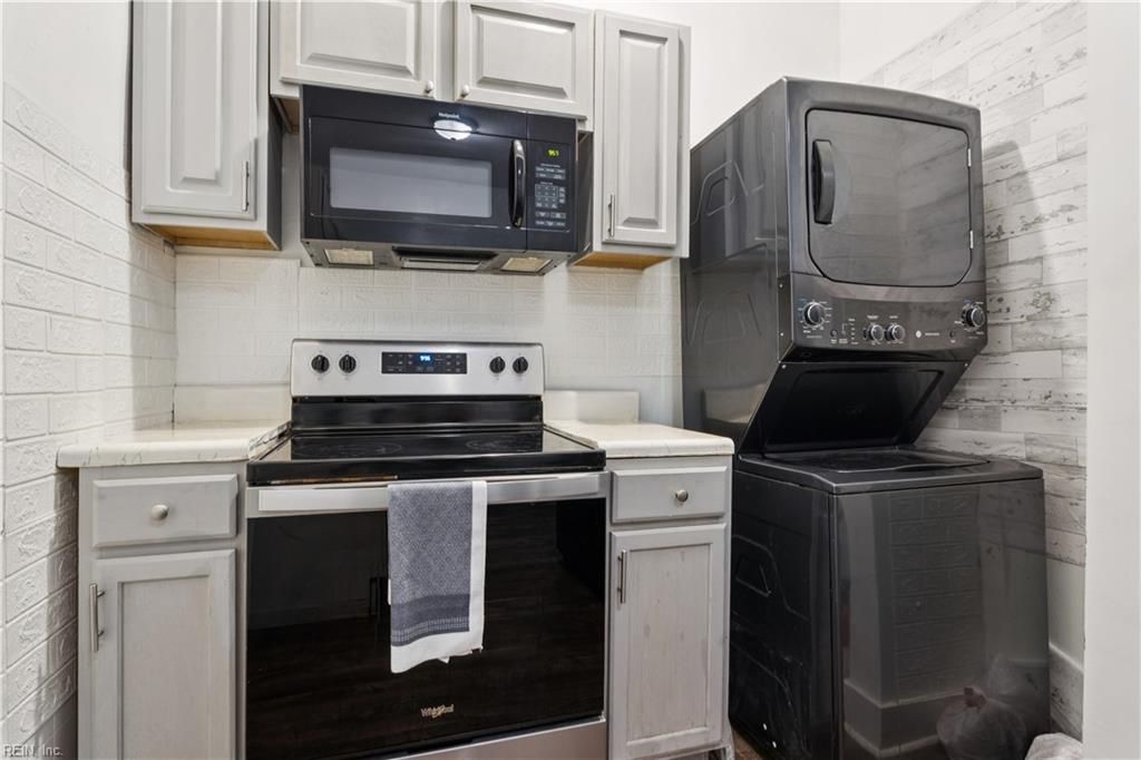 Photo of 720 30th Street, Newport News, VA 23607 (MLS # 10611772)