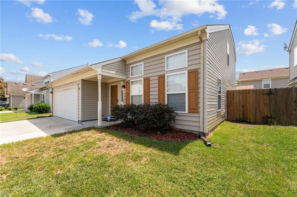 Photo of 148 Graystone Trace, Suffolk, VA 23435 (MLS # 10627189)