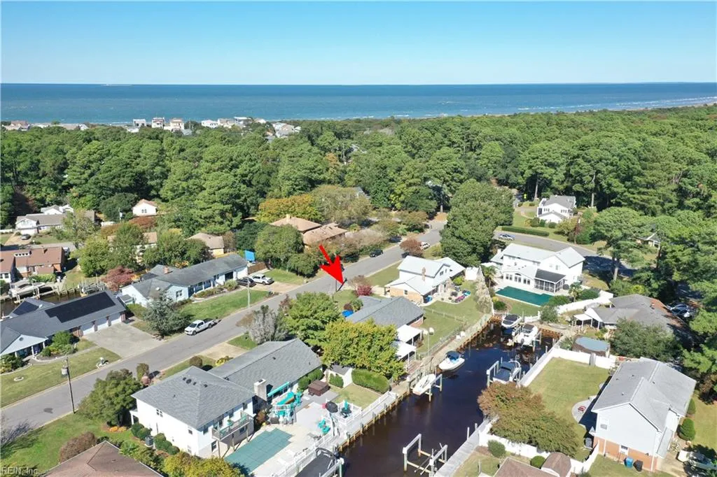 Virginia Beach, Virginia 23451, United States, 3 Bedrooms Bedrooms, ,2 BathroomsBathrooms,Residential,Active,232612