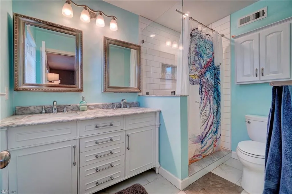 Virginia Beach, Virginia 23451, United States, 3 Bedrooms Bedrooms, ,2 BathroomsBathrooms,Residential,Active,232612