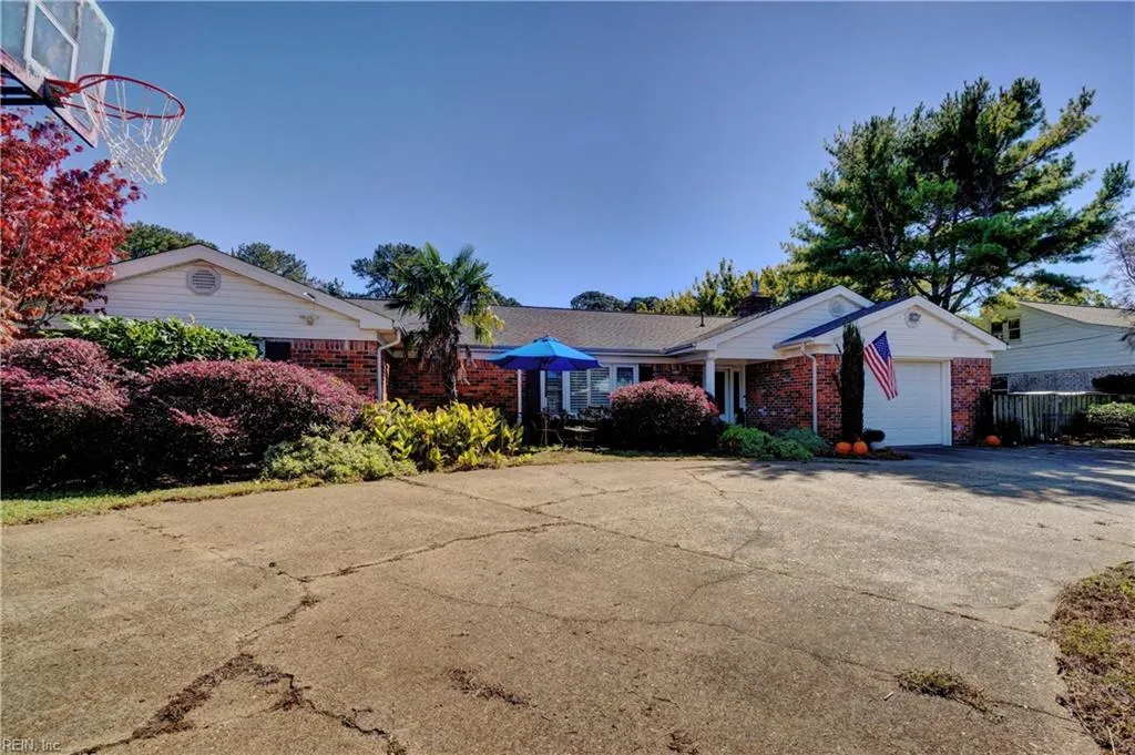 Virginia Beach, Virginia 23451, United States, 3 Bedrooms Bedrooms, ,2 BathroomsBathrooms,Residential,Active,232612